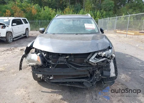 2018 Nissan Rogue S z USA, uszkodzony, nr VIN 5N1AT2MT9JC818026